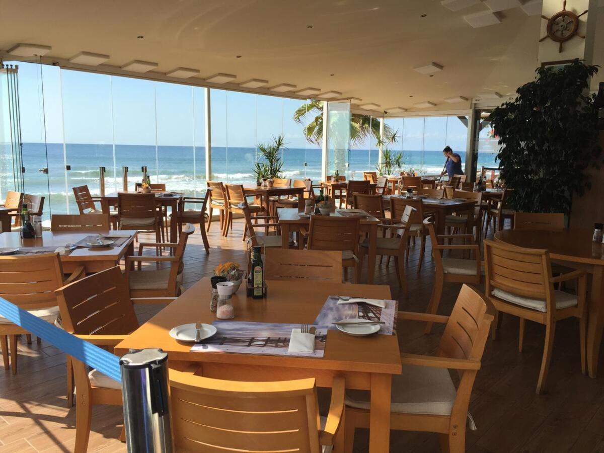 Mi Capricho, Beachfront, Grownfloor, Private Garden & Terrace Sitio de Calahonda Dış mekan fotoğraf