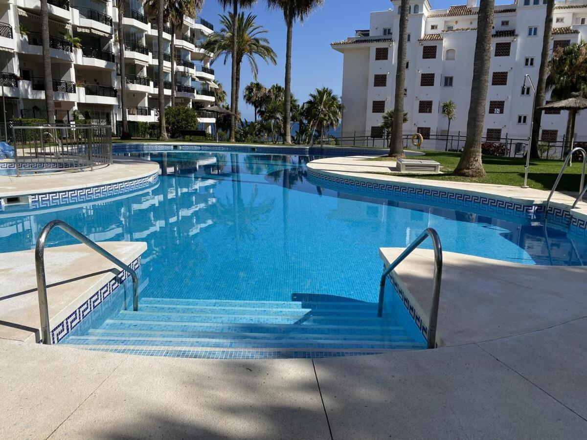 Mi Capricho, Beachfront, Grownfloor, Private Garden & Terrace Sitio de Calahonda Dış mekan fotoğraf