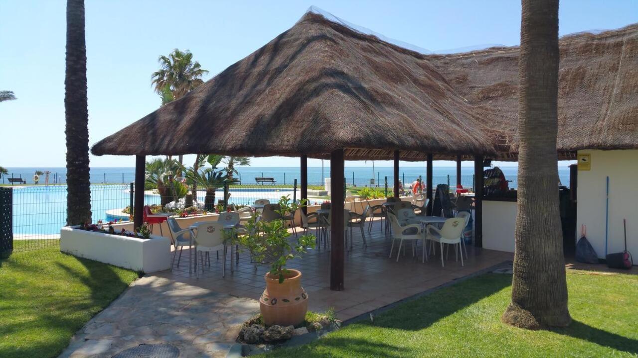 Mi Capricho, Beachfront, Grownfloor, Private Garden & Terrace Sitio de Calahonda Dış mekan fotoğraf