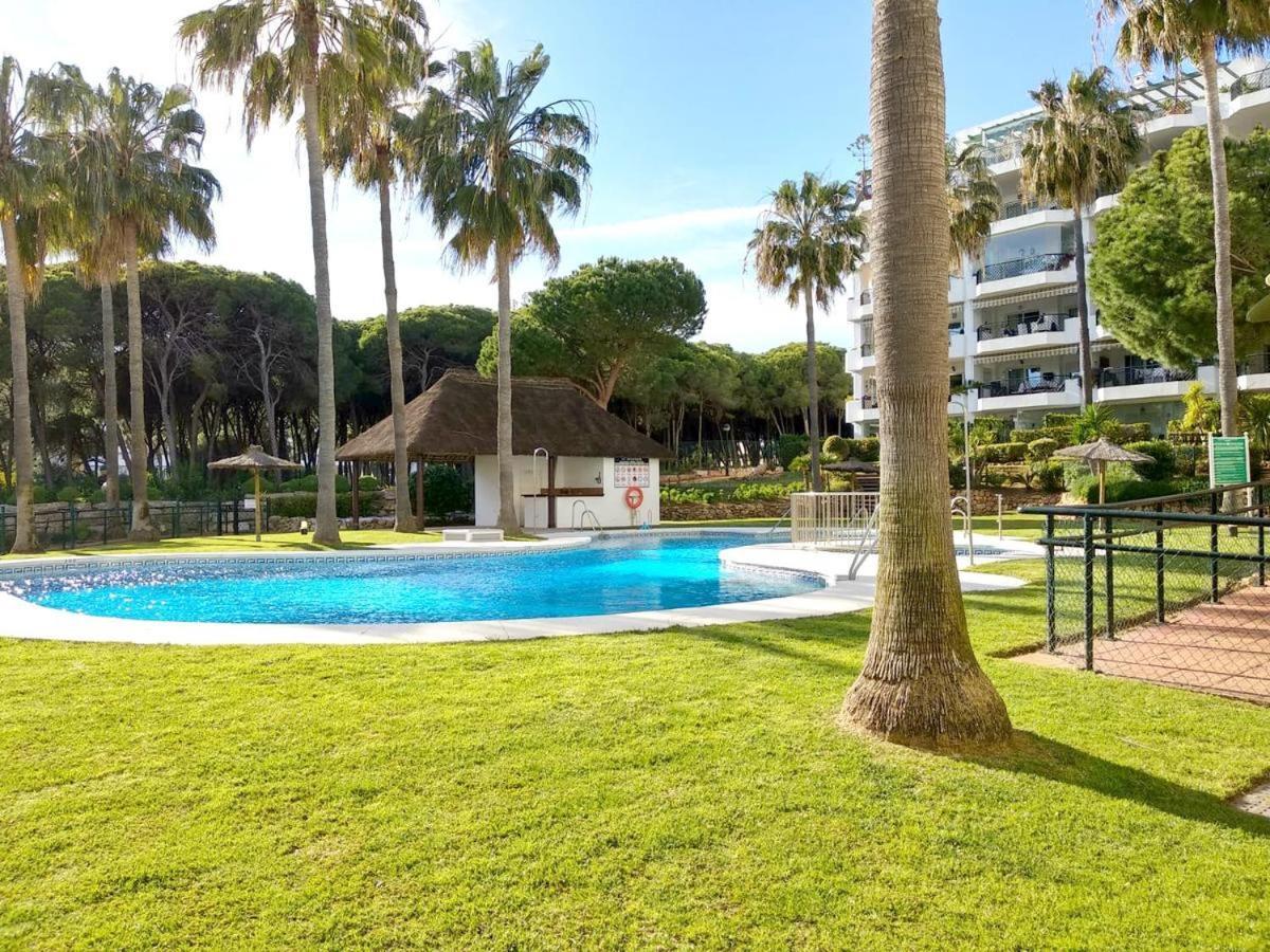 Mi Capricho, Beachfront, Grownfloor, Private Garden & Terrace Sitio de Calahonda Dış mekan fotoğraf
