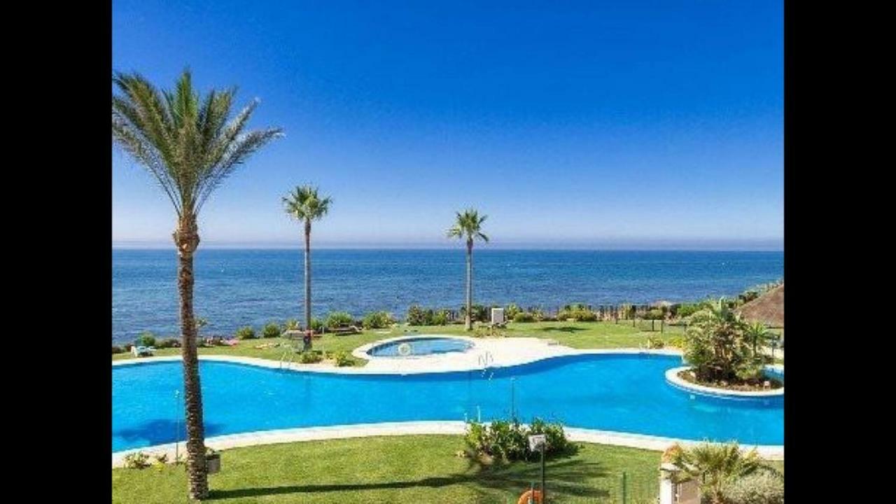 Mi Capricho, Beachfront, Grownfloor, Private Garden & Terrace Sitio de Calahonda Dış mekan fotoğraf