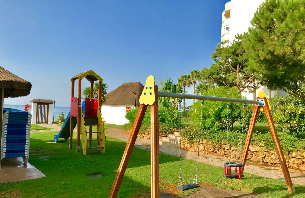Mi Capricho, Beachfront, Grownfloor, Private Garden & Terrace Sitio de Calahonda Dış mekan fotoğraf