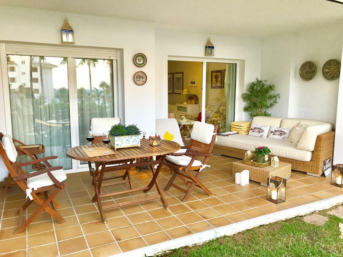 Mi Capricho, Beachfront, Grownfloor, Private Garden & Terrace Sitio de Calahonda Dış mekan fotoğraf