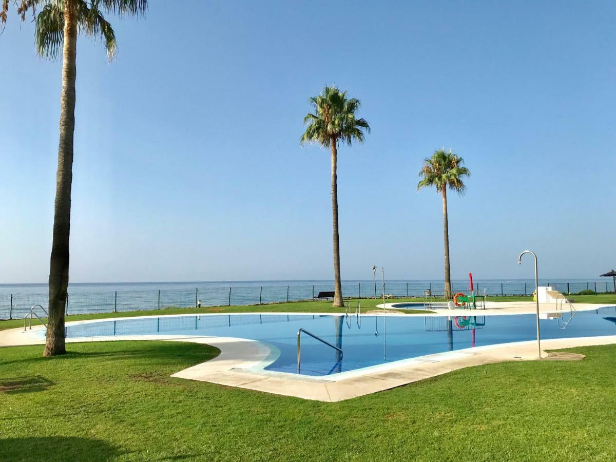 Mi Capricho, Beachfront, Grownfloor, Private Garden & Terrace Sitio de Calahonda Dış mekan fotoğraf