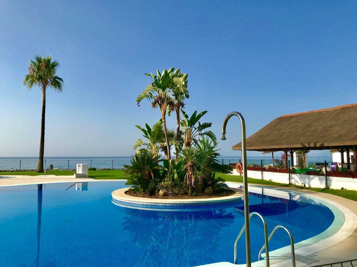Mi Capricho, Beachfront, Grownfloor, Private Garden & Terrace Sitio de Calahonda Dış mekan fotoğraf