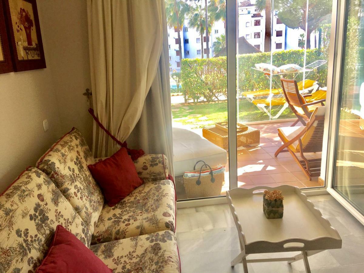 Mi Capricho, Beachfront, Grownfloor, Private Garden & Terrace Sitio de Calahonda Dış mekan fotoğraf