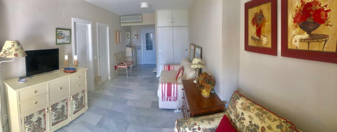 Mi Capricho, Beachfront, Grownfloor, Private Garden & Terrace Sitio de Calahonda Dış mekan fotoğraf